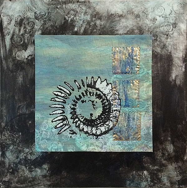 Ammonite_triptychI_cropped600px